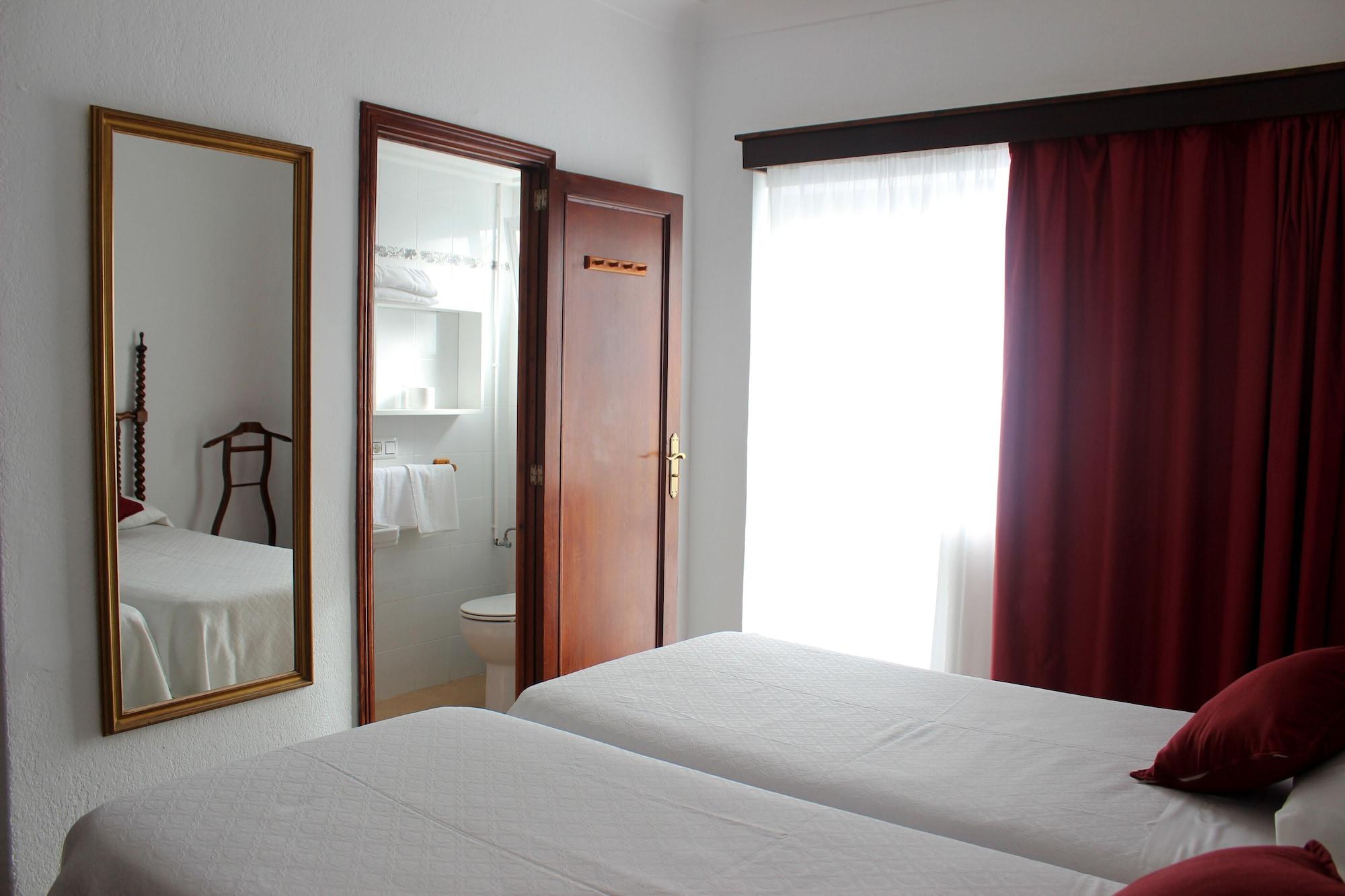 Hostal Cas Bombu Cala Ratjada  Kültér fotó