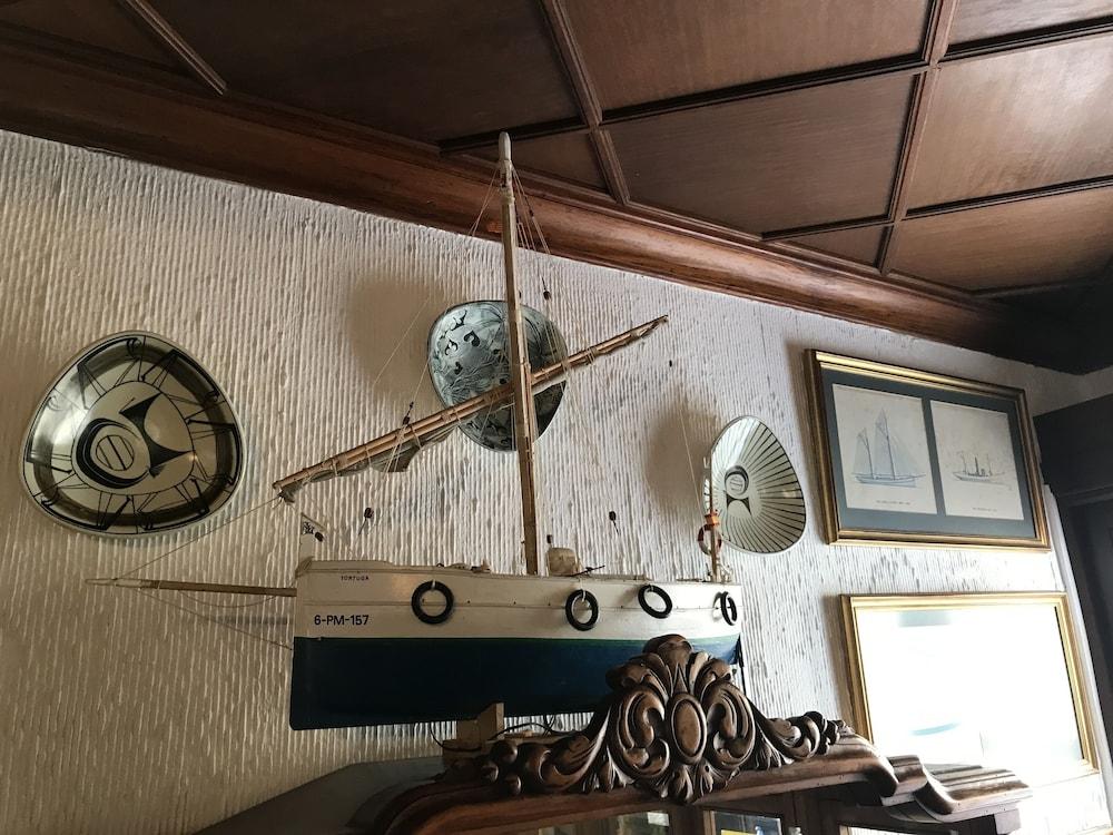 Hostal Cas Bombu Cala Ratjada  Kültér fotó