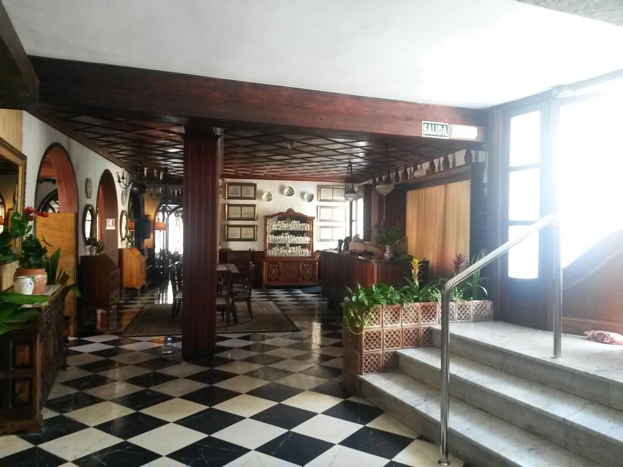 Hostal Cas Bombu Cala Ratjada  Kültér fotó