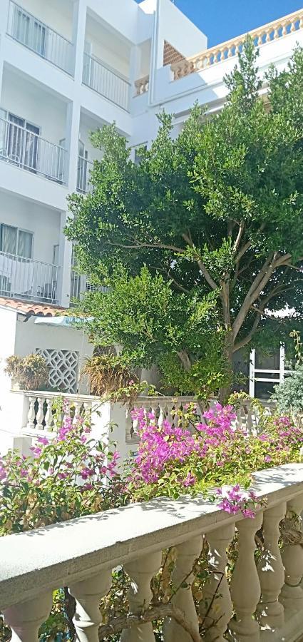 Hostal Cas Bombu Cala Ratjada  Kültér fotó