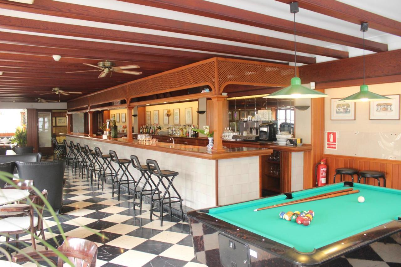 Hostal Cas Bombu Cala Ratjada  Kültér fotó